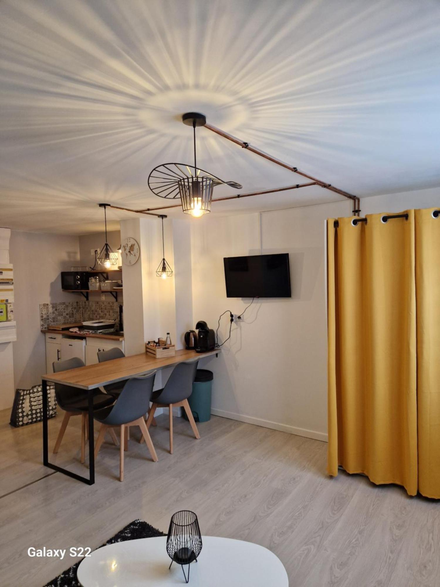 Studio Tout Confort Proche Des Thermes Vals-les-Bains Extérieur photo
