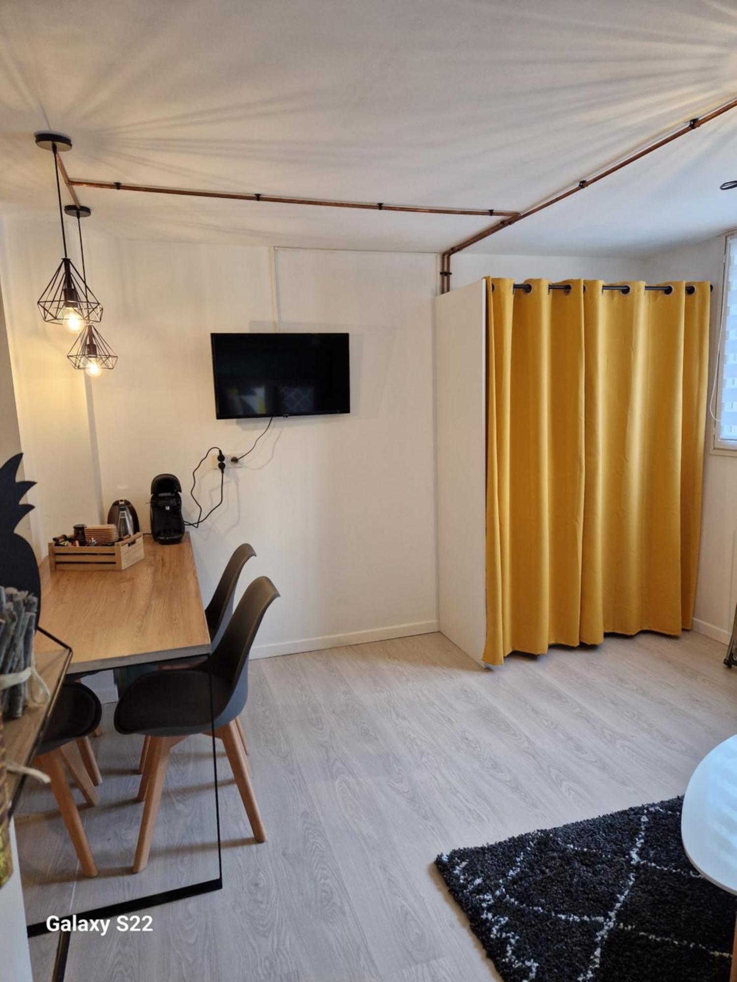 Studio Tout Confort Proche Des Thermes Vals-les-Bains Extérieur photo